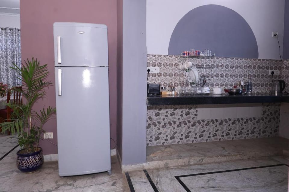 Oasis Homestay Vacation rental in Lucknow