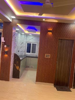 SHRI RADHEY KRISHNA HOME STAY  Apartment in Uttar Pradesh