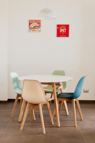StepaHouse: Nice Flat a 2 mini da  metro B S paolo Vacation rental in Rome