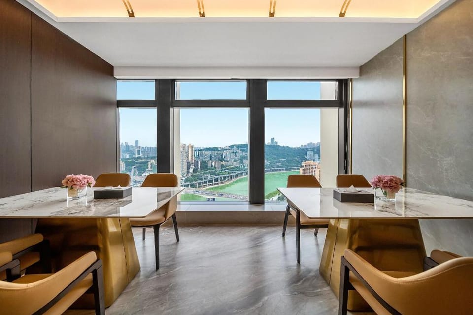重庆君晟云端江景酒店 Hotel in China