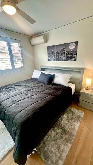 Modern BONDI BEACH pad + car - 5min walk to beach Vacation rental in Sydney