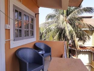 Casa Sea-Esta, Beach view studio apt - Dona Paula Apartment in Goa, India