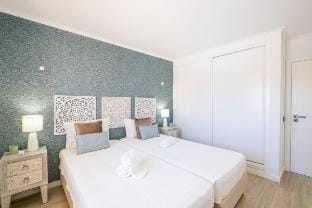 Apartment Riu - Close to bars, shops and restauran Vacation rental in Guia