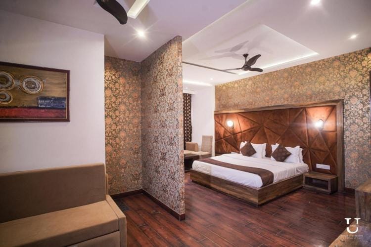 Uno Elite Hotel in Punjab, India