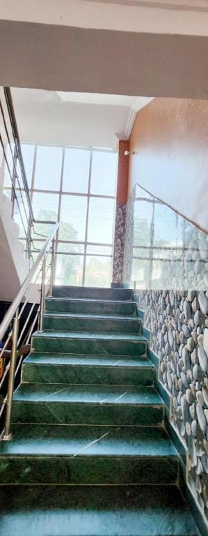 Shankar Guest House Hotel in Lucknow