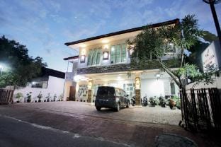 Banua Raya Homestay Vacation rental in Special Region of Yogyakarta