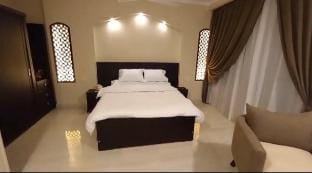 The heart of Luxor on Nile 20min airport Wifi Vacation rental in Luxor