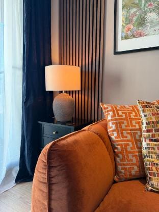 Luxury Property, Prime Location, Free Parking Vacation rental in Plymouth