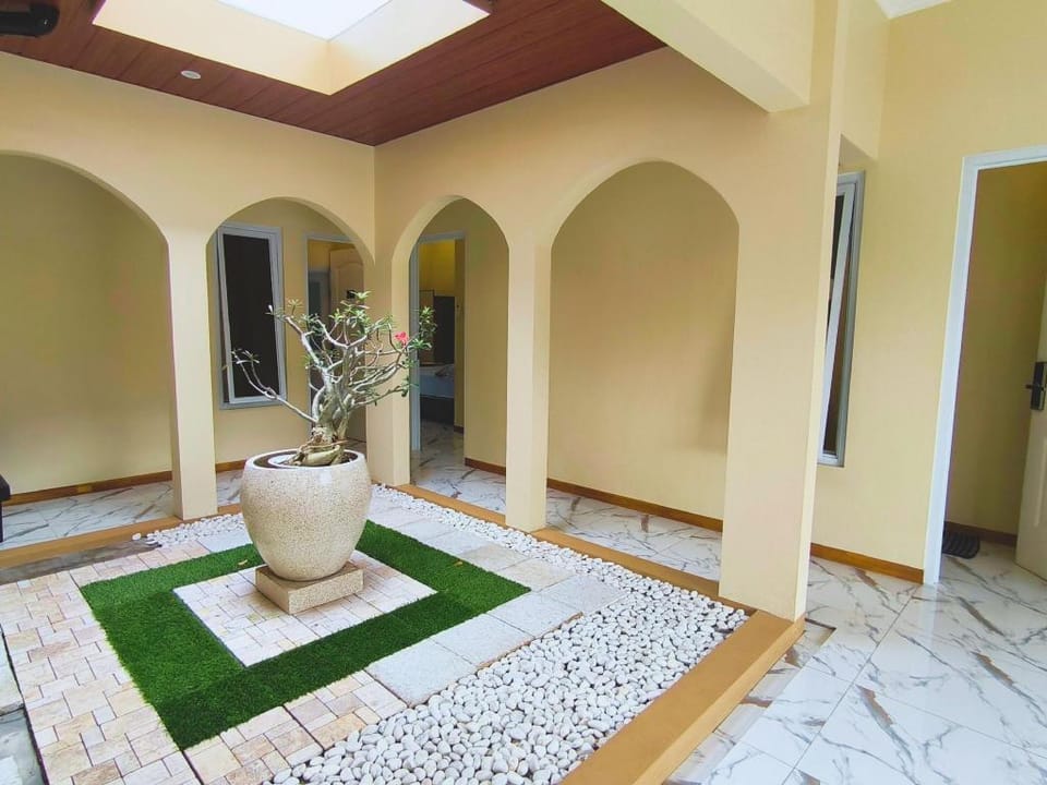 Pomah Guesthouse Hotel in Indonesia