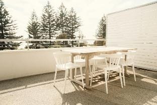 Aquabelle Two - beach views for 6 Apartment in Melbourne