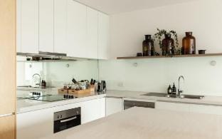 Aquabelle Three on Rye Beach Apartment in Melbourne