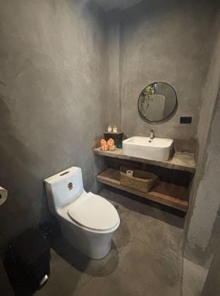 Coconut home 2 - R3 Vacation rental in General Luna