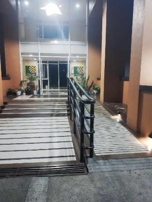 Glimz Condo Transient at Goshen Land Courtyards Apartment in Baguio