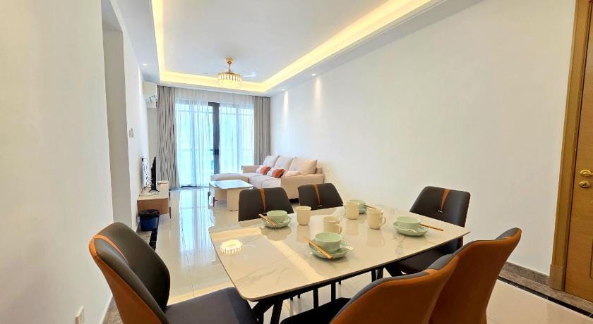 Sea View R&F Princess Cove Seine Region Hotel in Johor Bahru