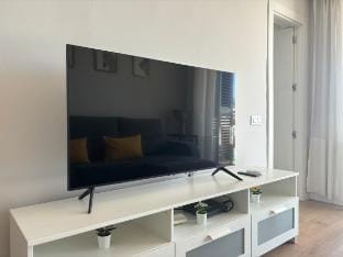 Golden hours by the sea Apartment in Castelldefels