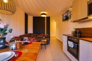 Pearl of Wetterau | Parking - Smart TV - Kitchen Apartment in Hesse