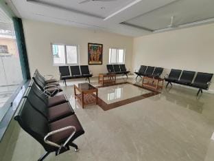 Sri Abirami Mahal - Family Room with Balcony Vacation rental in Tamil Nadu