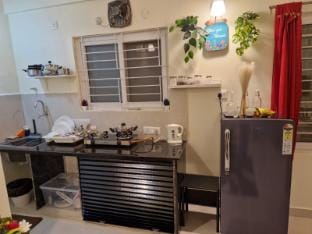 Gachibowli, House of Color’s(Susi Stays-303 )1BHK Apartment in Hyderabad