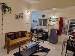 Gachibowli, House of Color’s(Susi Stays-303 )1BHK Apartment in Hyderabad