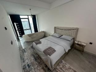 Enjoy luxury 46 floor apt+ gym& spa Vacation rental in Istanbul