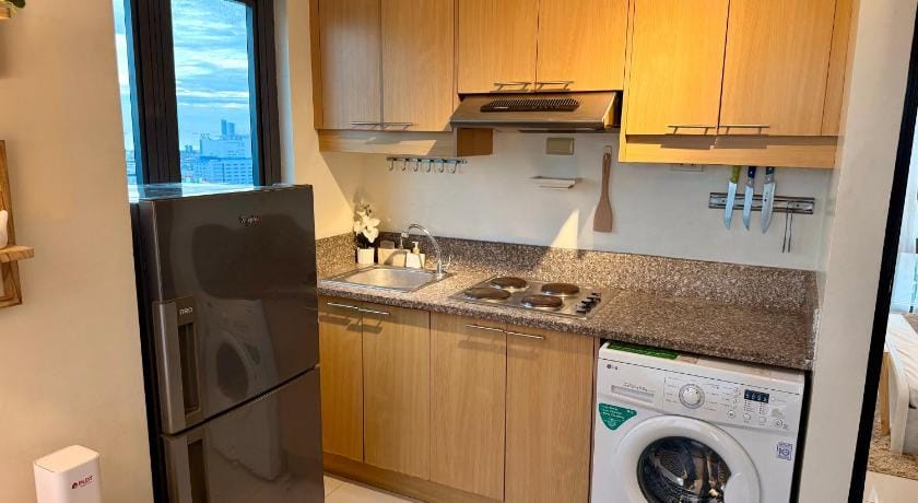 Cozy Panoramic View Unit Apartment in Lapu-Lapu City