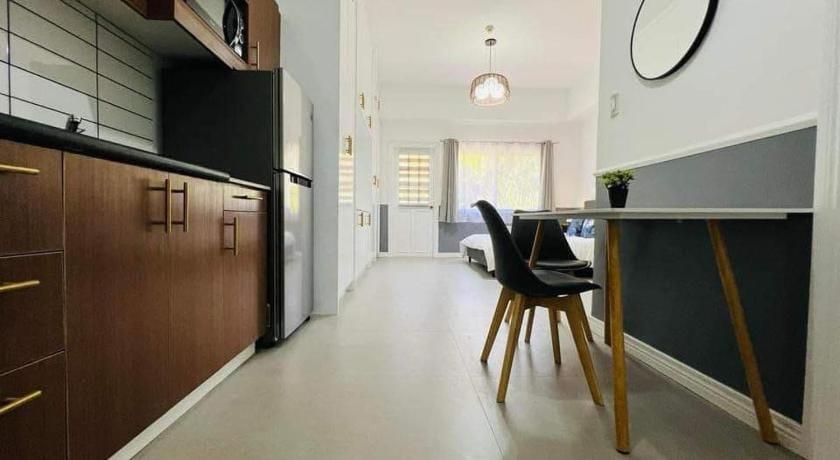2-4Pax Condo Unit in Subic Bay Apartment in Olongapo