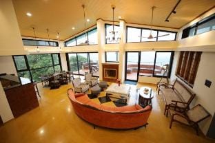 Par-X - Villa Sukoon - 3BHK Valley View Vacation rental in Maharashtra