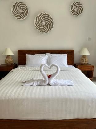 NEW Casa de Cavendish Villa 2 BR w/ Private Pool  Villa in North Kuta