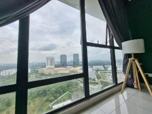 Johor Midvalley Southkey Mosaic High Floor Vacation rental in Johor Bahru