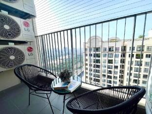 Vinhomes D.Capitale 2Br1Bth 4218 Apartment in Laos