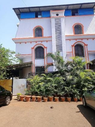 Navi Mumbai Houses Vacation rental in Maharashtra