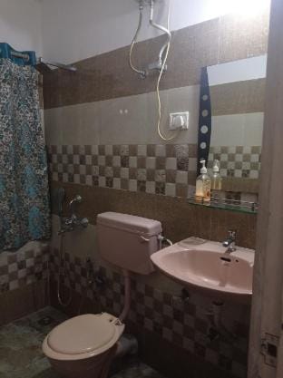 Parsik Hill Palace I Vacation rental in Maharashtra