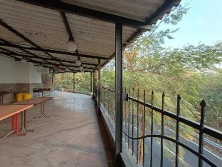 Parsik Hill Palace I Vacation rental in Maharashtra