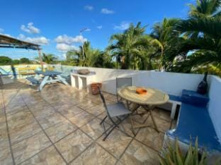 Ti Bwa Carbet Cosy Semi-Exterieur pour Couple Vacation rental in Sainte-Anne