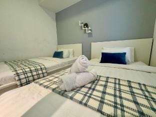 【NEW】Panorama Komtar SeaView @ Meritime Suites Kps Vacation rental in George Town