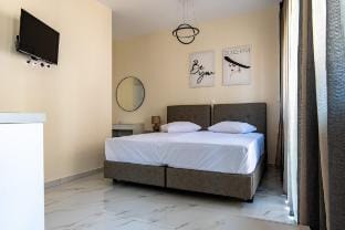 Rafaela Flat in Historic Centre Vacation rental in Plaka