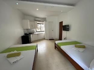 Green Escape Beach Resort R6 Vacation rental in Puerto Galera