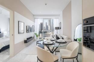 Luxury 1 bedroom with stunning pool - Burj Khalifa Views Apartment in Dubai