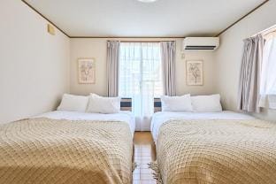 Morden stylish villa/ Max15p/6min from JR Station Vacation rental in Japan