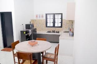 Seruni Garden - Guesthouse Bandung Vacation rental in Bandung