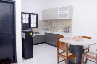 Seruni Garden - Guesthouse Bandung Vacation rental in Bandung