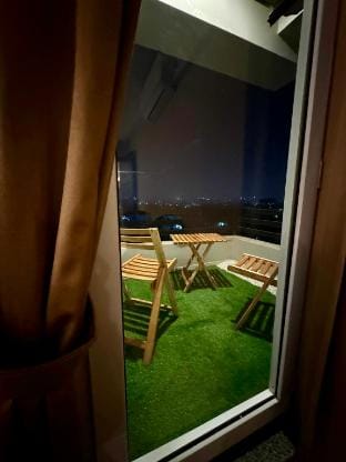 The Oak Lounge Apartment in Islamabad