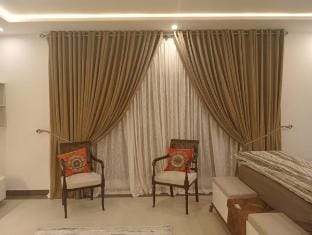 Gulberg Villa Vacation rental in Islamabad