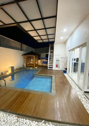 VILLA AWAN 5 KOTA BATU Villa in Batu