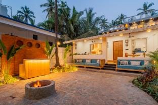 ELIVAAS House of Neptune 1 BHK Boutique Villa Hut Vacation rental in Mandrem
