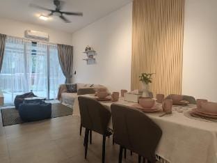 Venus Suite in Setia Alam RS1 Vacation rental in Selangor, Malaysia