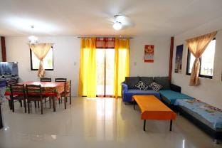 Casa de Elvis Philippines Vacation rental in Tagaytay
