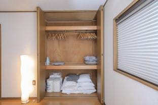 Walk to Dotonbori, Namba, Tsutenkaku! 3BR+Parking Vacation rental in Osaka