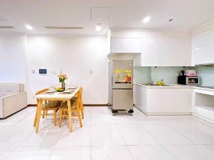 Landmark 6 1Br High floor, river view Vacation rental in Ho Chi Minh City