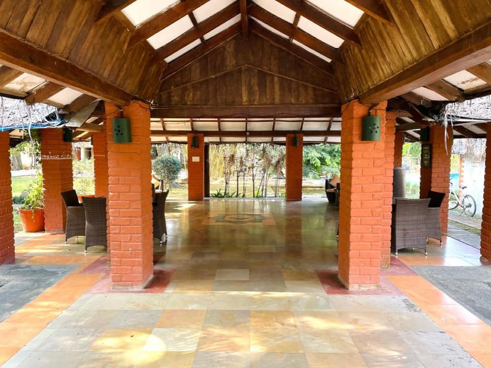 The Hideaway Hosur Hotel in Bengaluru